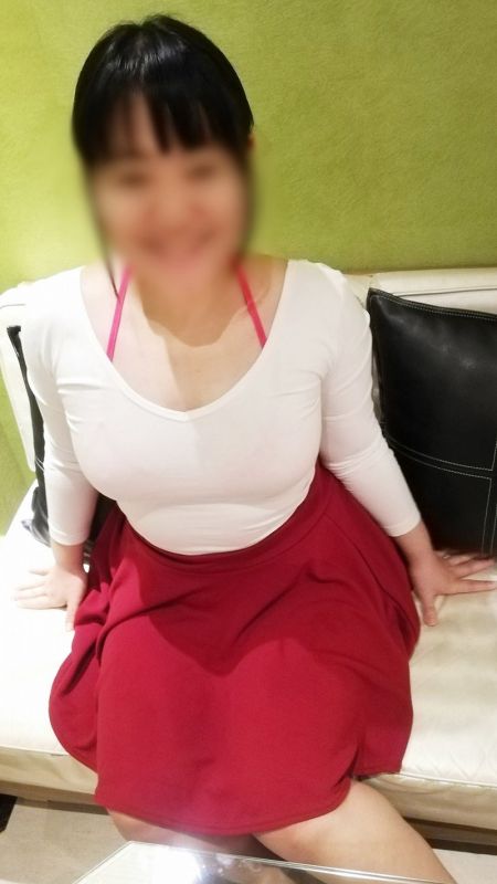 FC2-PPV-1101650 露臉!!!全身性感帶豐滿療癒系按摩師假裝事故2連續中出性愛