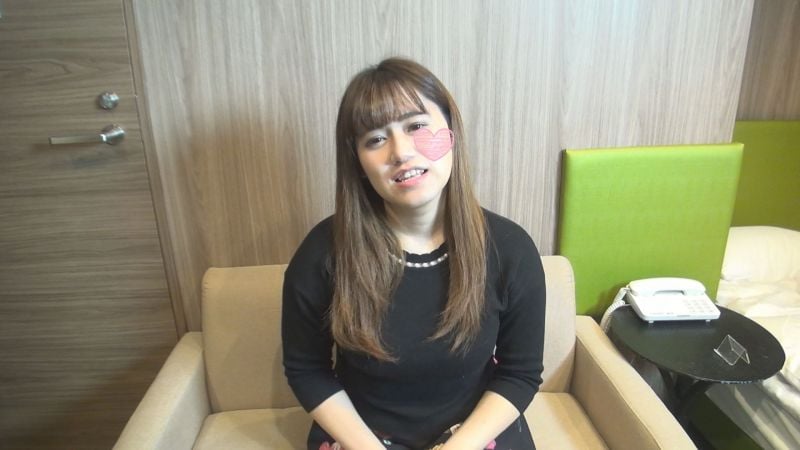 FC2-PPV-1288184 初拍完全露臉 180公分超巨乳公務員偶像臉蛋乳交連發中出