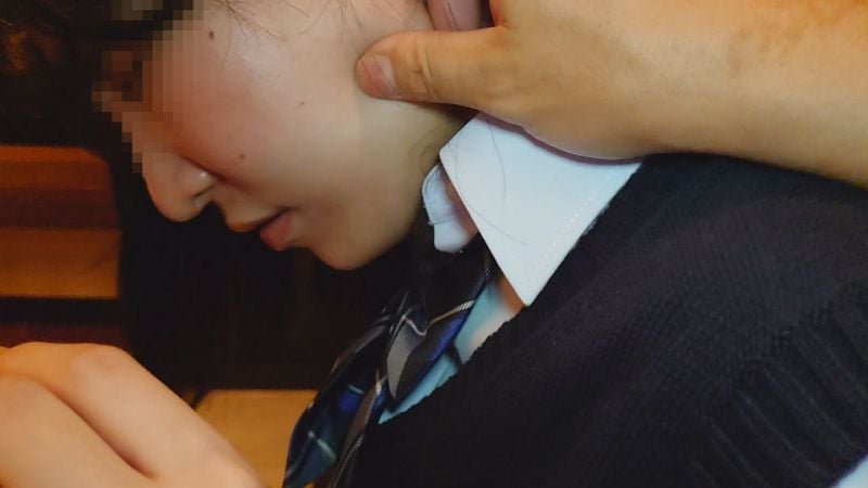 FC2-PPV-1371974 【私拍】文系黑髪女子初次找乾爹！