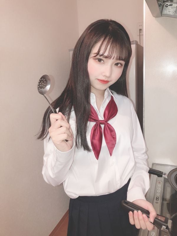 FC2-PPV-1410419 【這以上的美少女無理】 嬌滴滴皇后 【暴發】