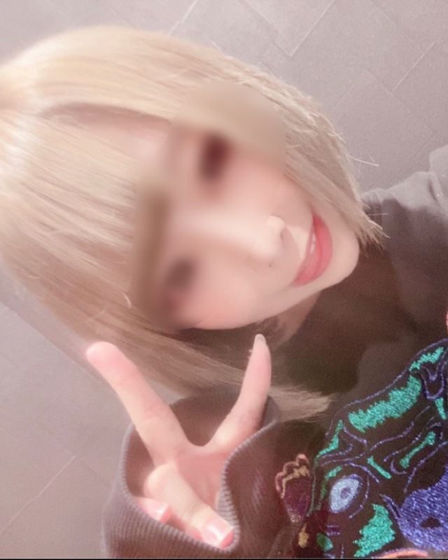 FC2-PPV-1425526 FC2內有名G罩杯◯◯醬被8位大叔持續無套中出酒池肉林輪姦派對潛入攝影