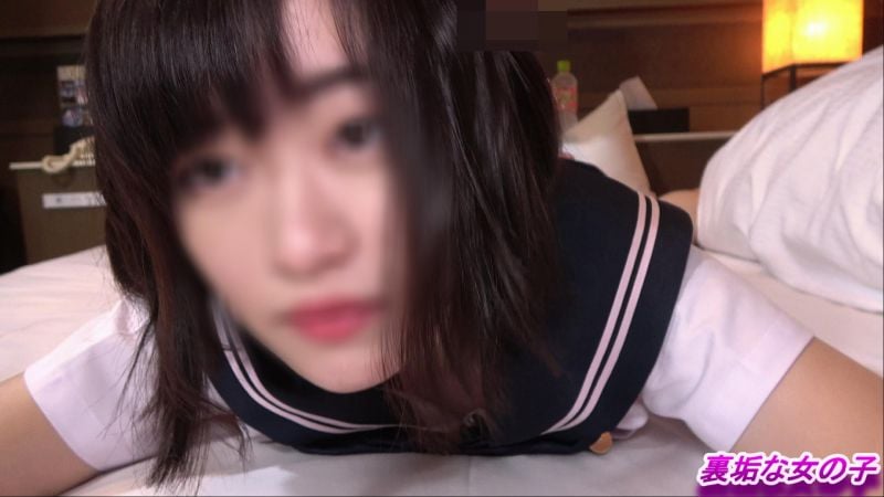 FC2-PPV-1561600 【私拍露臉】No40 理緒18歳 苗條素人腰部顫抖高潮