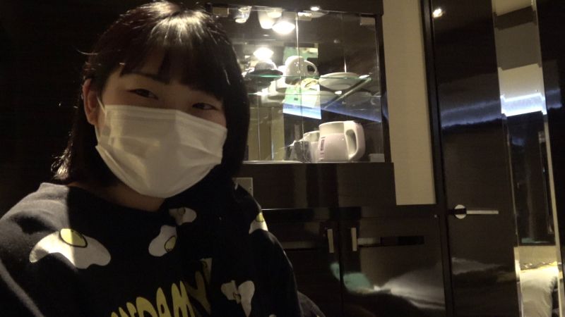 FC2-PPV-1790527 【4K】【自拍】初登場！找乾爹女子瀨奈20歳　無套抽插本番自拍！