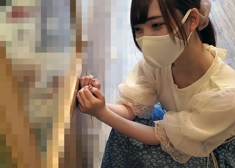 FC2-PPV-1898701 【無修正】就讀女子大學喜歡狗的1年生・初次與男友以外男人做愛連續中出