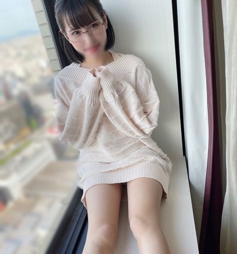 FC2-PPV-1899207 只有這裡看的到的神美女詠美終於！我也想要變舒服！自己騎上騎乘位無套抽插中出し＆神技口交吞精