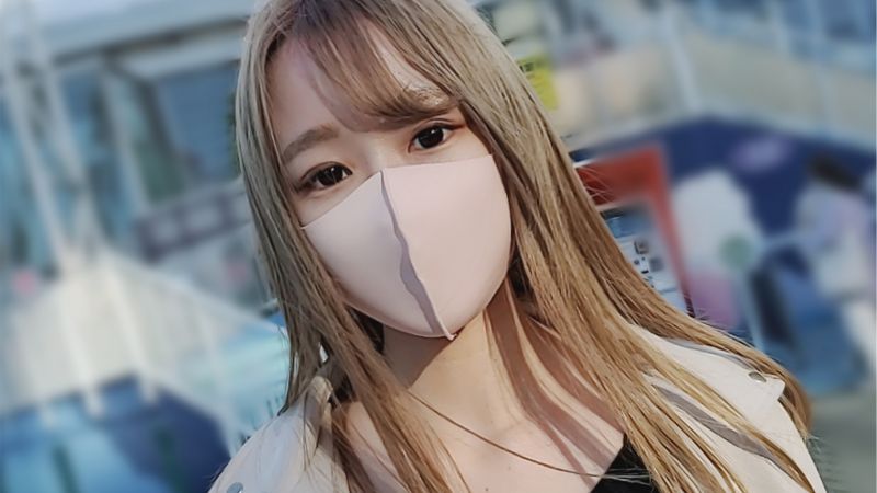 FC2-PPV-1917445 【無修正】女子酒吧打工的20歳女大學生中出！！