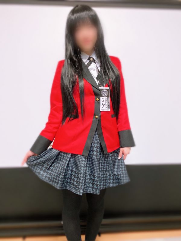 FC2-PPV-1999311 【素人角色扮演者】3回站！狂賭之淵角色扮演褲襪打腳槍乳交抽插絶頂無套中出