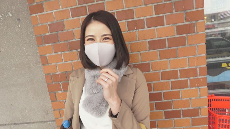 FC2-PPV-2346842 【無修正ｘ個人攝影】人妻愛奴6號 觀覽車約會中強迫露出！愛奴契約正式締結後、被有錢超S獨身男性調教