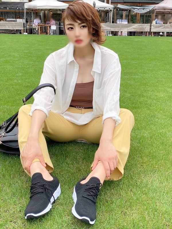 FC2-PPV-2368006 真實蕾絲邊美型調酒師28歳 人生初次男人M開花!!玩具與肉棒高潮懇求中出懷孕調教