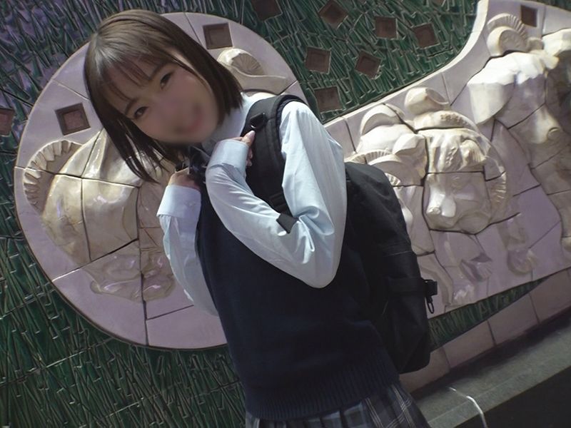 FC2-PPV-2481390 與女兒同年齡的現役學生妹新鮮10代小穴強迫舔鮑