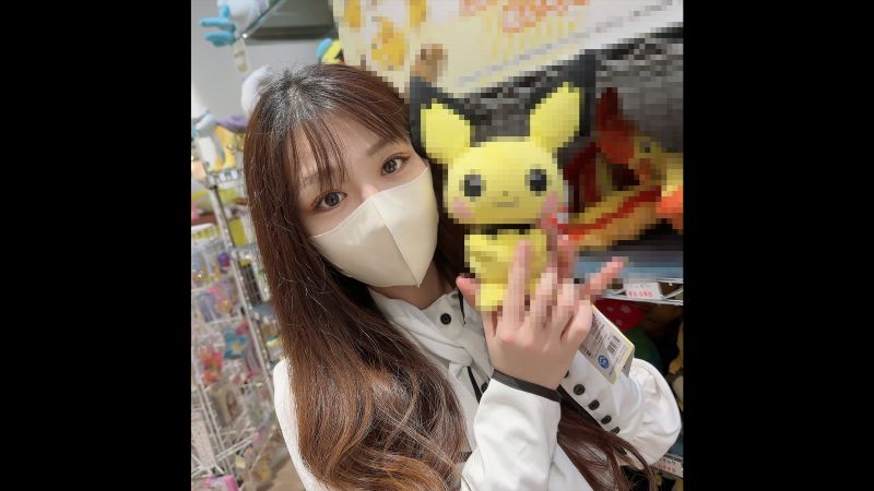 FC2-PPV-3568280 初攝影！！與害羞以上興奮高昂秀出痴態知名百貨店內精品店F罩杯巨乳店員2回連續無套中出！！