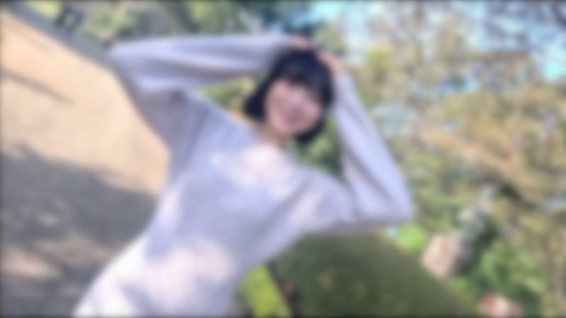 FC2-PPV-4328145 【初拍】【露臉】黑髪･細身･短髮。鐵板的三拍子。超緊張滿點的按摩棒散步與田徑性愛。