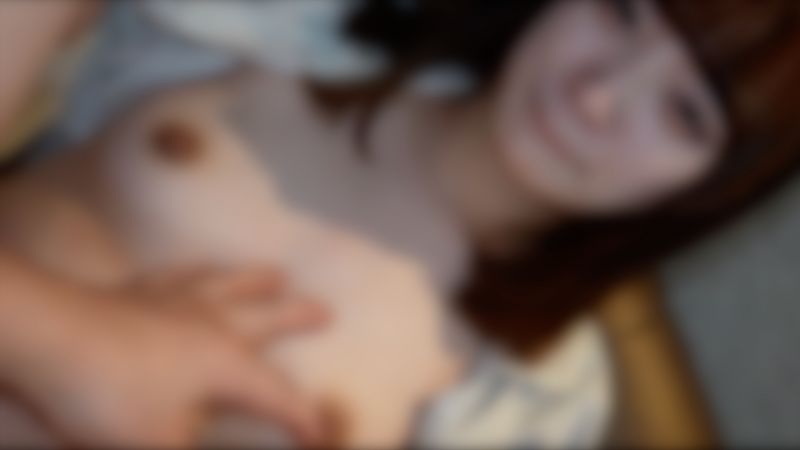 FC2-PPV-4335618 【露臉】充滿著絕望感『喘息』停不下。被大叔抱住的1◯歳