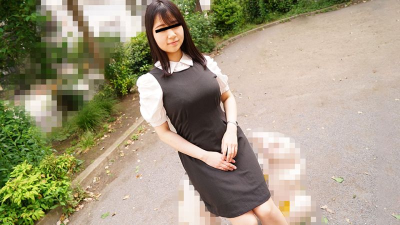 10musume_112422_01 H罩杯胸部持续发育中 井上里美