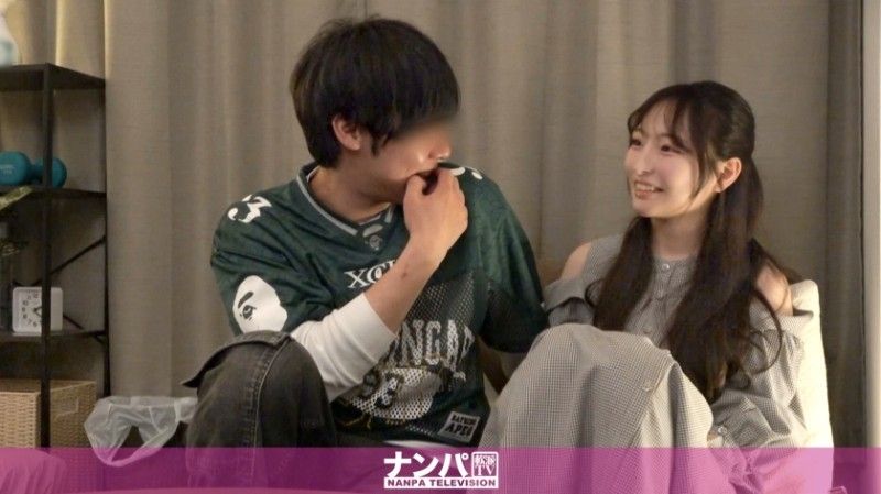 200GANA-3277 200GANA-3277 她对在东京的第一次性爱感到兴奋不已！一位经验有限的年轻美女被黏糊糊的爱抚逼到高潮,最后被一根大鸡巴和震动棒狠狠地操了！ 415 - 一位资深泡妞高手带女孩到他房间做爱的隐藏镜头