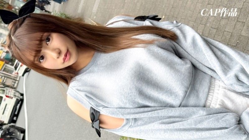 326FCT-192 326FCT-192 我大学认识的女朋友太性感了。她很温柔,但其实是个比我还兴奋的色狼,哈哈