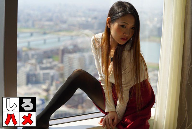 EMS-575 风韵犹存的饮酒店姐姐是F罩杯的巨乳女主人！以妖艷成熟的色情吸引强壮阳具！