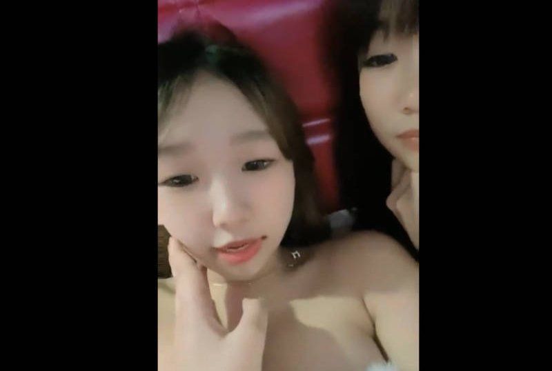  【一隻兔叽吖】双女神放飞自我_啪啪群P_4