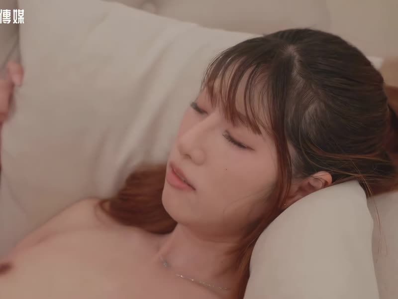  渡边传媒 saki纱季作品-男仆蛋睪咖啡厅客人您点的蛋睪上菜喽