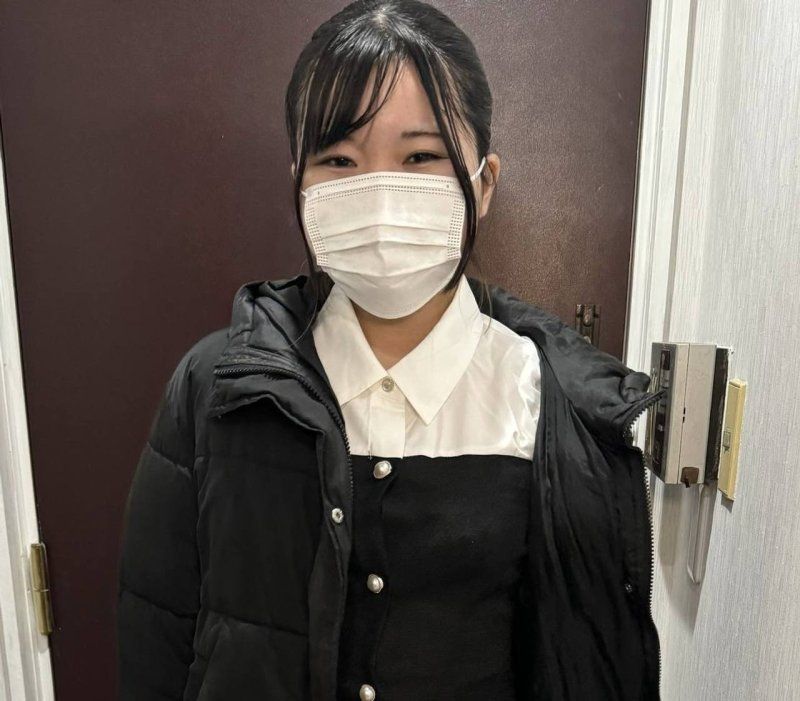 FC2-PPV-4619584 【真实素人18歳】可爱到超敏感!!与脸蛋不符的超棒巨臀尽情享受未经许可的中出抽插！