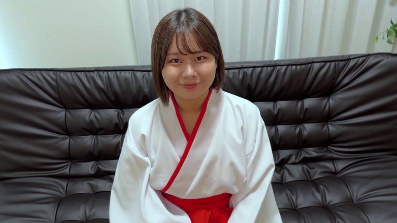 FC2-PPV-4641070 【完全无剪辑/真正射精】爆乳20代前半区役所职员的 吹箫拔出5发连续吞精 固体精液终结with口内粉碎者