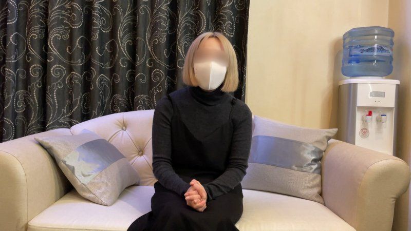 FC2-PPV-4647864 ギャップがエロい美容師27歳。久々のチンポをぶち込まれ我を忘れてヒイヒイ喘ぐ。