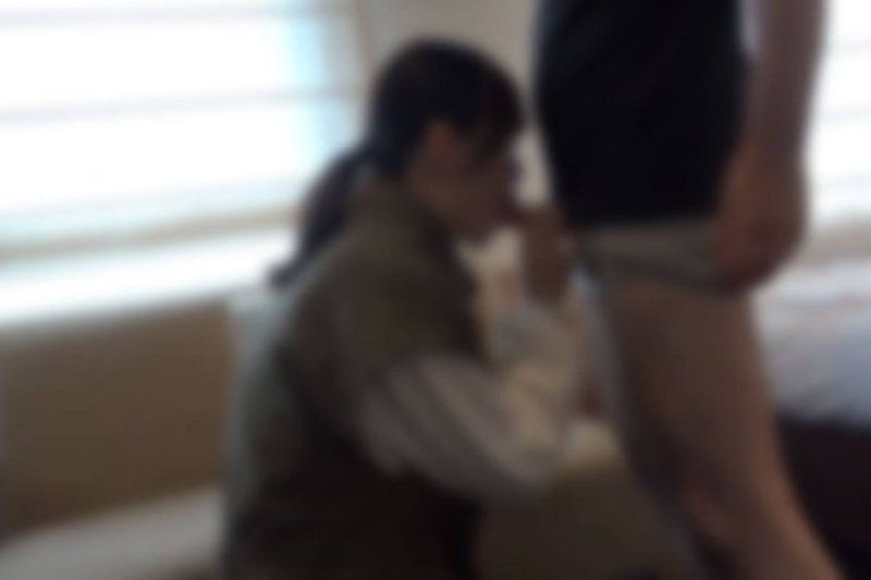 FC2-PPV-4664508 ※4/15まで初回80％OFF※【無修正】【顔出し】男性経験が彼氏だけという美〇ジョが、その鬼畜彼氏にP活を斡旋され…彼氏にも許さなかった中出しをされて放心状態