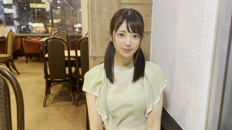 FC2-PPV-4674180 【最高杰作】人气青年誌「初」封面＆卷头写真的超清纯派模特儿，素颜出镜本人出演。包含两轮无套中出的衝击情色自拍紧急公开。