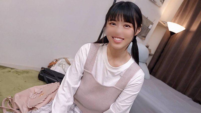 FC2-PPV-4684566 刚成年的超可爱G罩杯黏液女神 乃乃 酱 大学个人拍摄的情色自拍师让她上瘾，无套中出，这年龄的她发出淫叫声达到高潮，真正的性爱狂热女