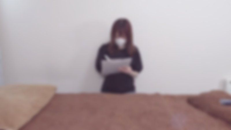 FC2-PPV-4694142 【無修正/無套中出】皮膚雪白可愛的JD又來了。這麼美麗的肌膚，而且比以前更瘦，害羞的感覺讓人興奮不已。