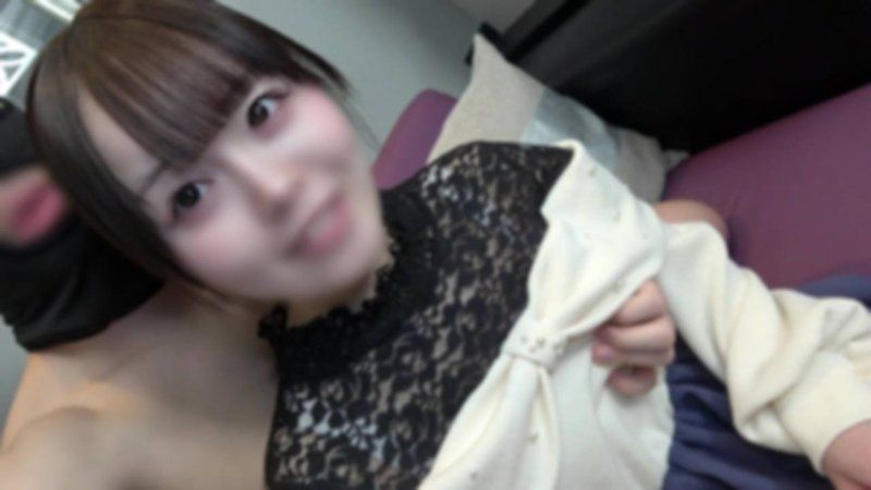 FC2-PPV-4712423 【珍藏】偶像出道前的珍藏影像。在鏡頭前害羞，白皙纖細的身體變得紅潤。在舞台上無法看到的淫蕩姿態。