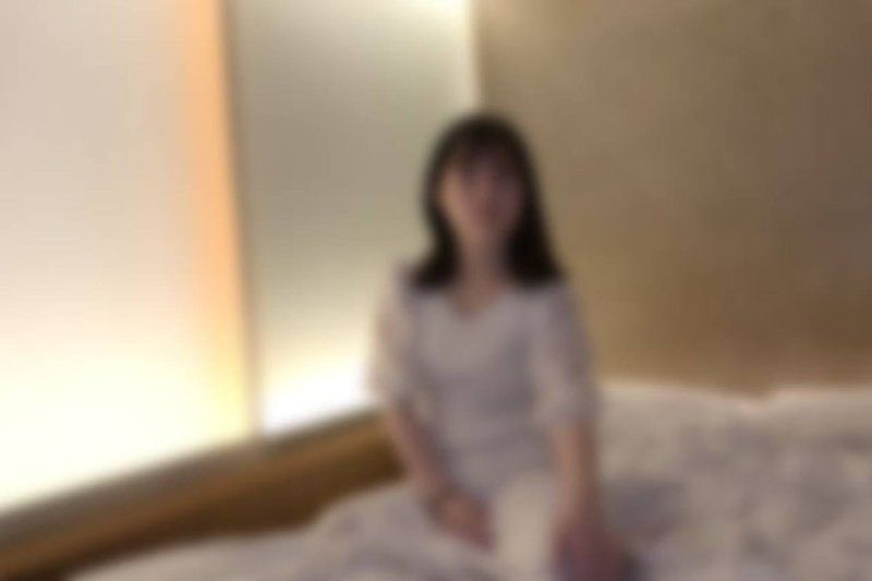 FC2-PPV-4716366 【無碼】【素人個人拍攝】用傻氣的表情吐舌頭多次高潮的箱子裡女兒！！在毫不知情的情況下被拍攝，並被刻上數位刺青