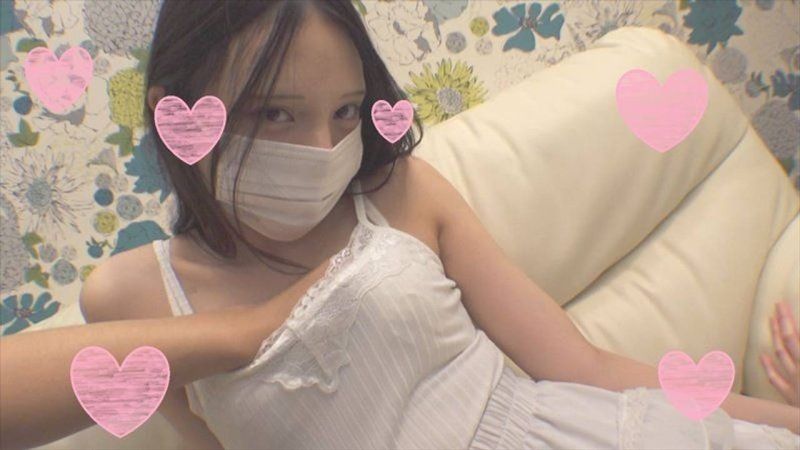 FC2-PPV-4714105 【初次拍攝】【無碼】【無套中出】完全素人！**蕾絲女王娘！被事務所發現就會立刻被開除！！！！和最強抖M究極身材美女進行濃厚的無套中出SEX！