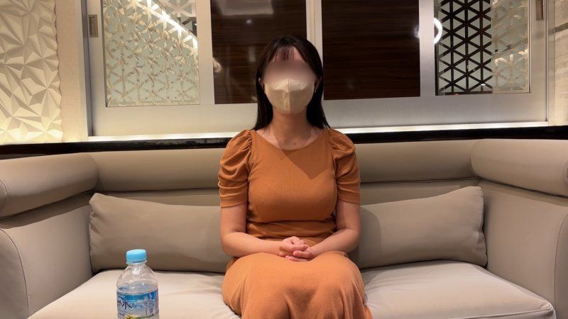 FC2-PPV-4731955 【性愛天才再次登場】太過色情的25歲護理師。讓雜魚淫穴高潮到痙攣，再用強制口交和猛烈活塞運動讓她高潮→無套顏射