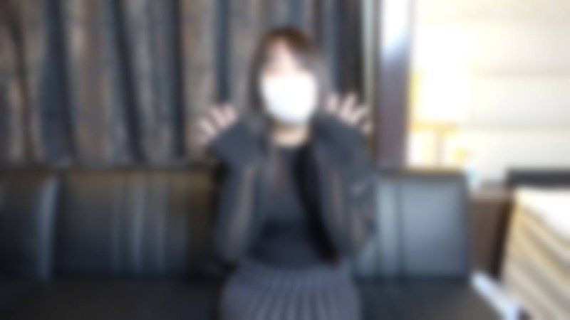 FC2-PPV-4772641 【私密拍攝/素人】（初次拍攝！）20歲的Mi◯醬。擁有可愛動漫聲音的美少女。一開始有點害羞，但只要一做愛就高潮連連，渾身濕透。