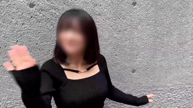 FC2-PPV-4787322 【5天限定7折】公开和拥有数十万SNS粉丝的真正名人酱的外带SEX