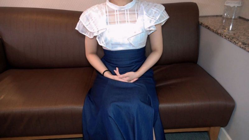 FC2-PPV-4785628 【无码】果然还是色情全开！和风美人脸的淫荡表情太棒了⤴穿着优雅洋装马上口交真是太色情了！咕噜、中出 ※特典高画质