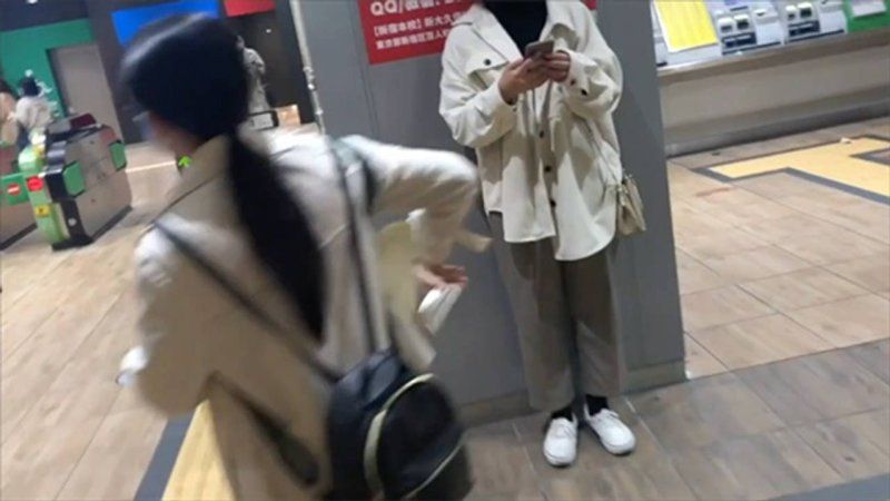 FC2-PPV-4787798 春香18歲_2・顏射訪談（11）。「對不起，大叔」那個偶像級逸材為了錢再次登場！感謝評論＆顏射的始末（053）