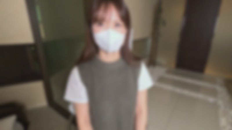 FC2-PPV-4792623 ♡11/17日迄半額【無・完全素人】32歳の可愛くて綺麗なシングル〇ザー！だんだん緊張と警戒心がじわじわ消えて、びん立ちの太マラでイカされます！