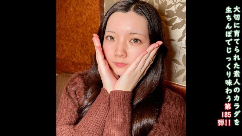 FC2-PPV-4793736 ♀185 20岁小子的Q弹身体和满是淫水黏腻淫穴，用无套鸡巴趁新鲜的时候享用♡全中出 ★特典是无码