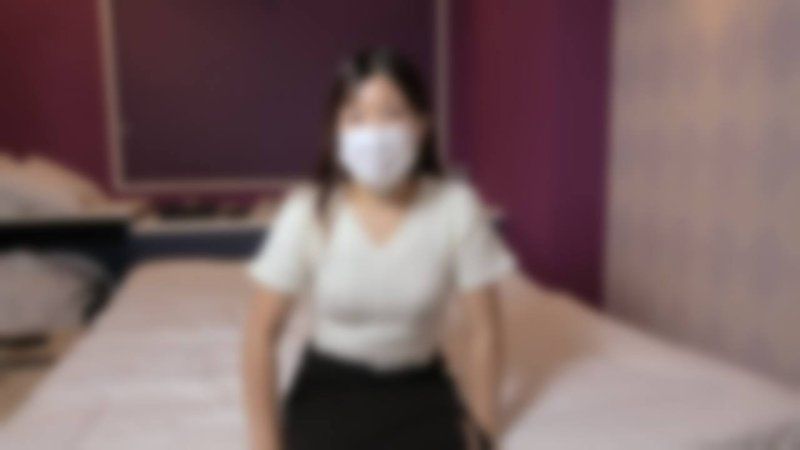 FC2-PPV-4793291 【購買者特典/評論特典 有】那個素人稍微長大一點回來了。挑戰人生第一次的除毛，從毛茸茸的那個地方，粉紅色的淫穴逐漸顯現出來。為了紀念無毛，大量中出播種