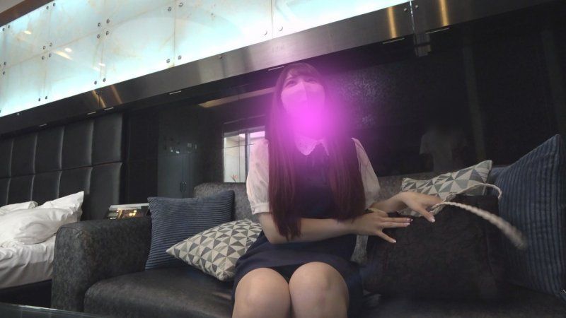 FC2-PPV-4793067 10/13 log：说大阪腔很可爱的专业模特儿。偶像脸。擅自中出。