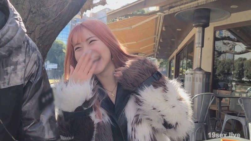 FC2-PPV-4800344 【FC2/传说的神作】※数量限定※中出③连发 乳揉不停的皮肤白皙Q弹美巨乳美容师・23岁 舔遍全身的舌头天堂⇒连续无套交尾（Satchi）