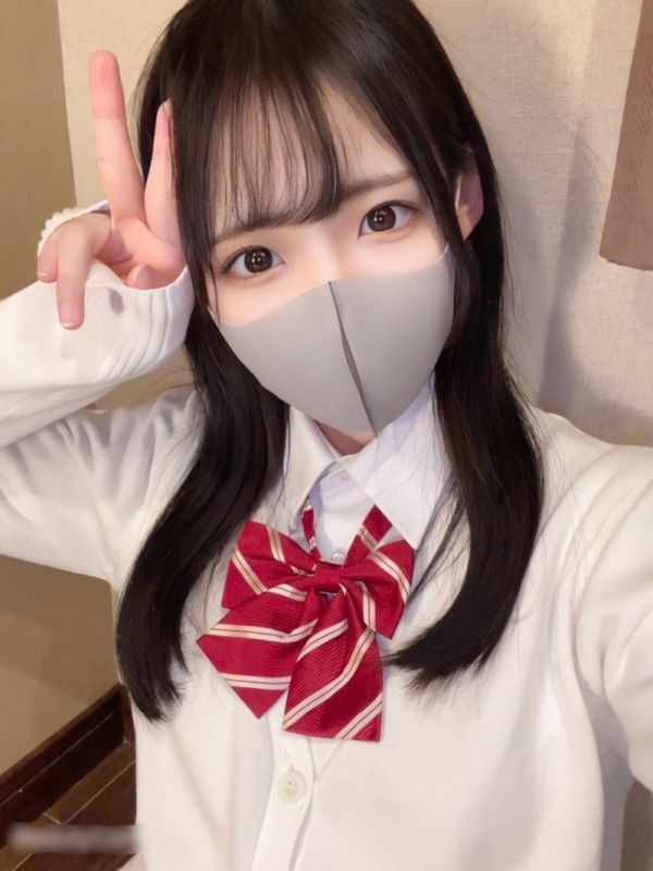 FC2-PPV-4802922 【永久保存版】黒髪Gカップ美女！歴代最高級の逸材爆誕！ひと目見て貰えばハマること間違いなしです、、、