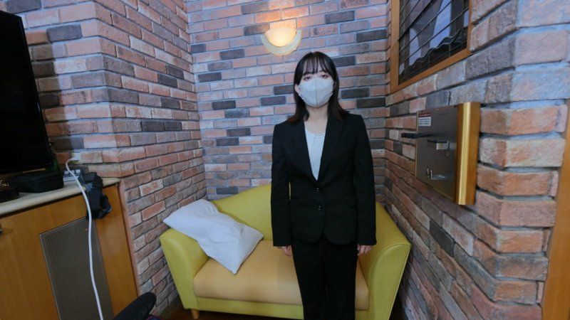 FC2-PPV-4813109 CP0440  職場からラブホへ直行！真面目そうに見えるのにドスケベ女子の膣でもクリでもイキまくり中出しデビュー作♥クスコでザーメンまみれの膣内観察